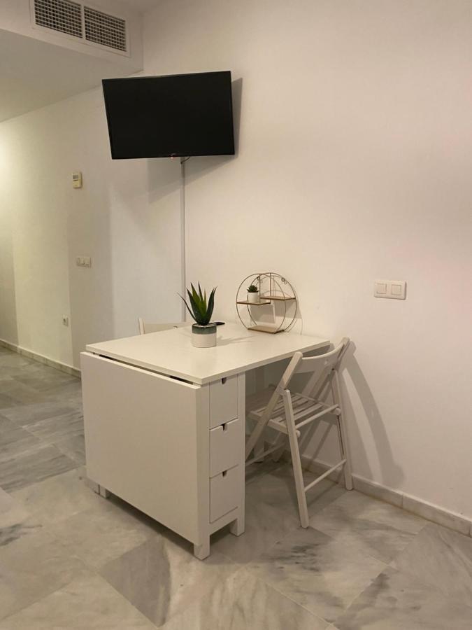 Quattro Triana en Salado Appartamento Siviglia Esterno foto
